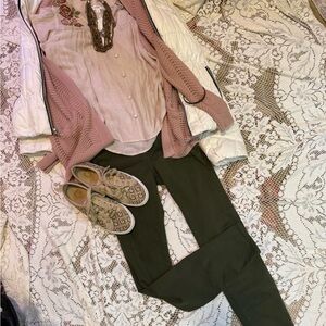 Guess Dark Green Women's Cropped Pants